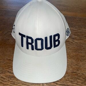 DG DG G Force Adult Hat in excellent condition OSFA